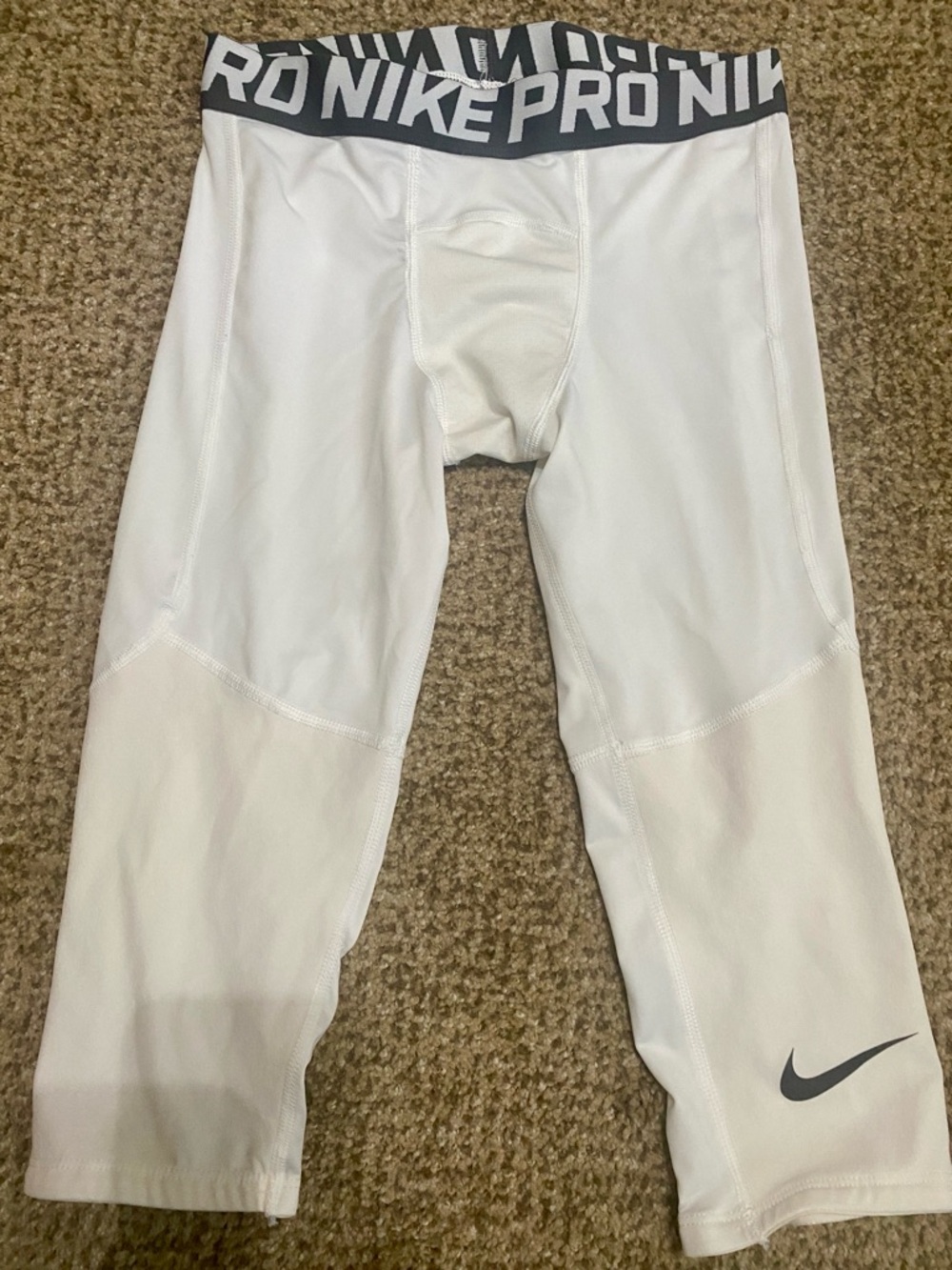 Men’s Nike Pro 3/4 length compression tights